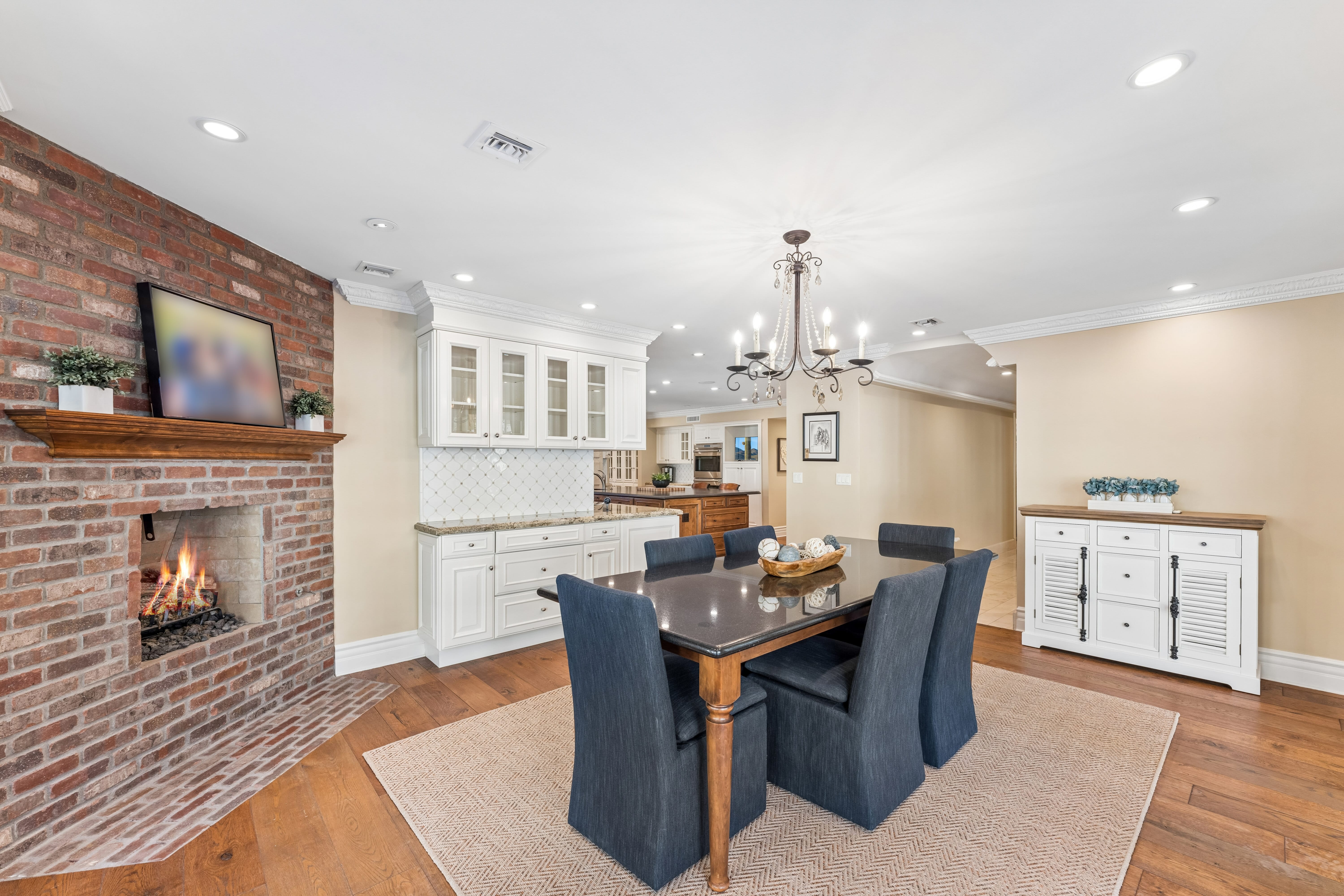 Kitchen island detail and double wall ovens